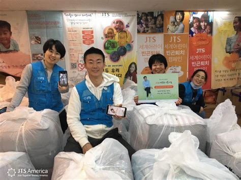 봉사활동 영어로: Volunteering in Korea and Beyond